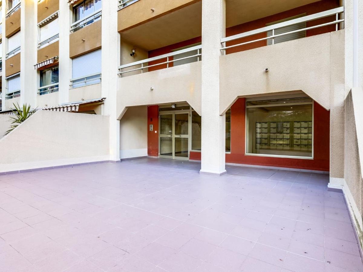 Apartment Les Regates-1 By Interhome Hyeres Exterior photo